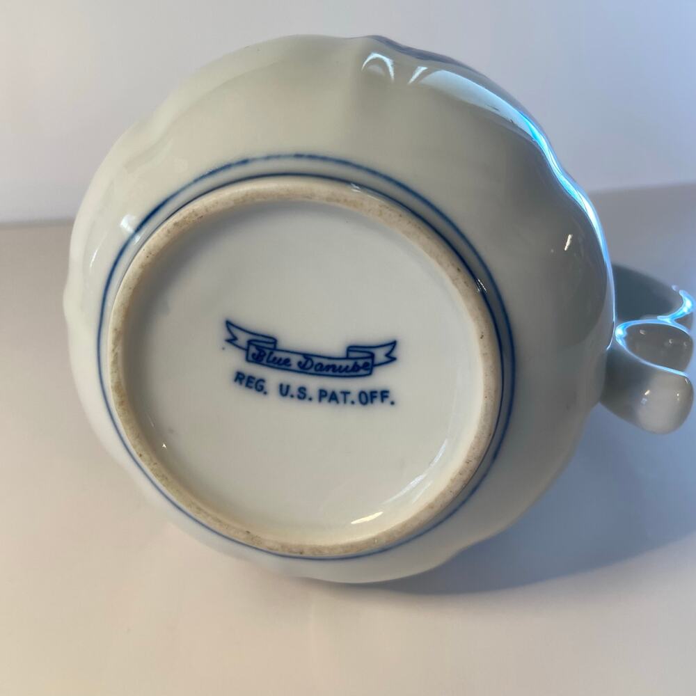 Blue Danube Pitcher No Lid Small Chip Inside Rim Displays Well Vintage Banner - Picture 2 of 16